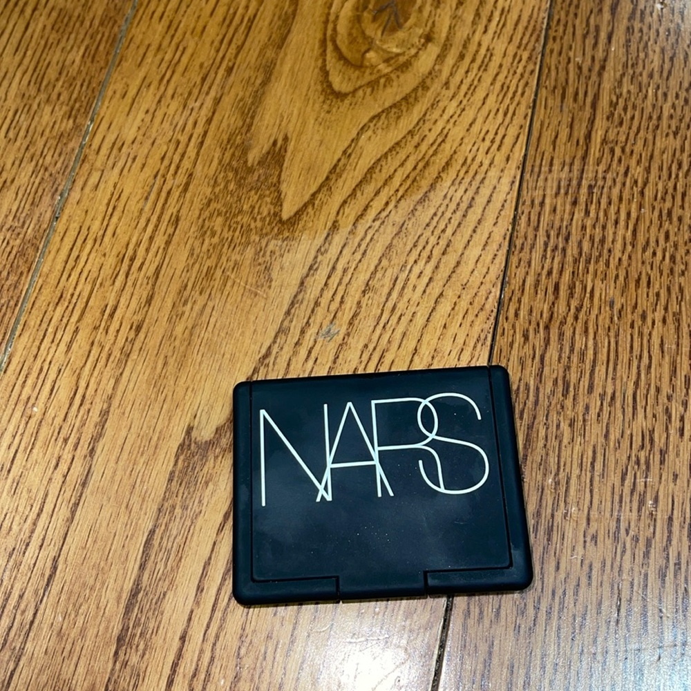 NARS Bronzer - Picture 4 of 5